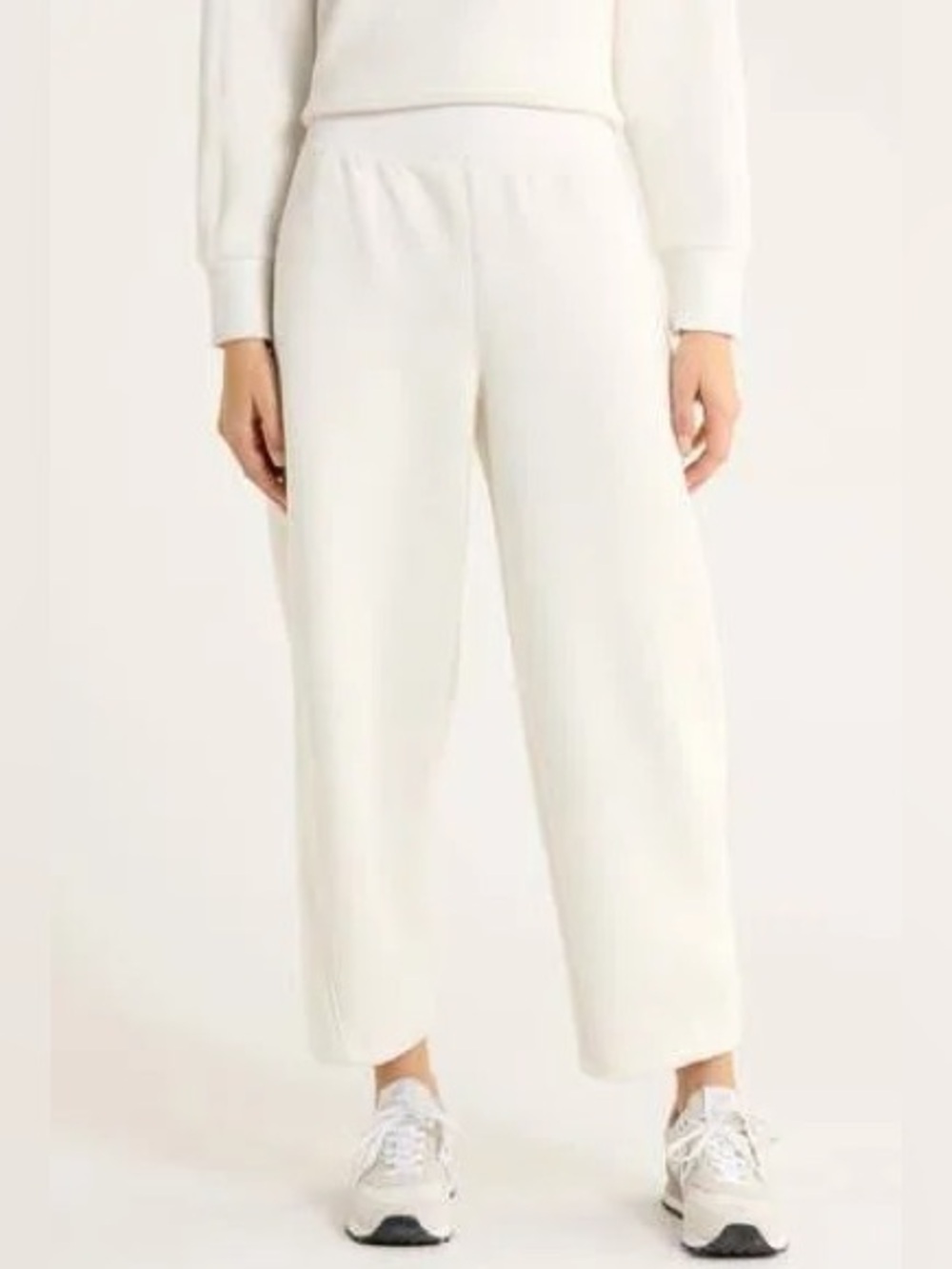 NWT SPANX Air Essentials Luxe Barrel Pant